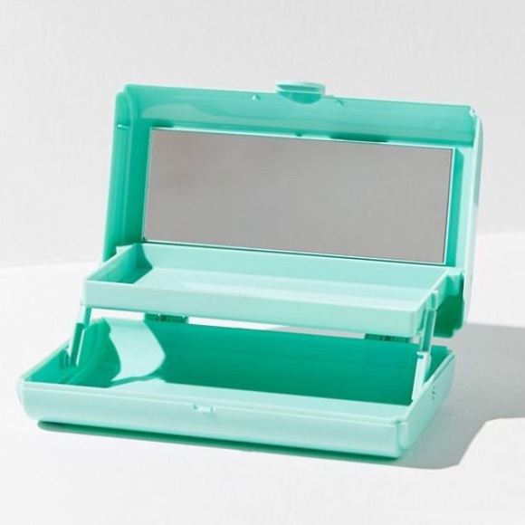 LAST 1! Caboodle Retro Take It Makeup Case Seafoam - Picture 3 of 4